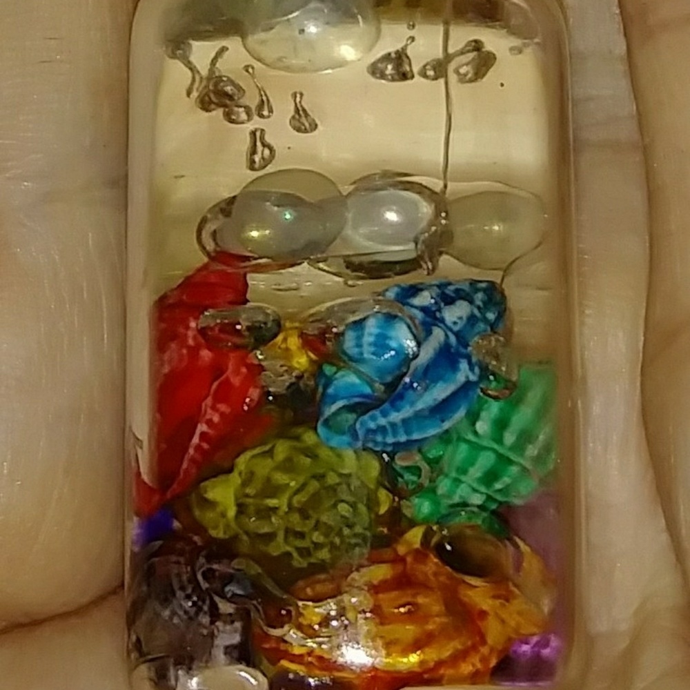 CUSTOMIZED MINIATURE BOTTLE JEWELRY